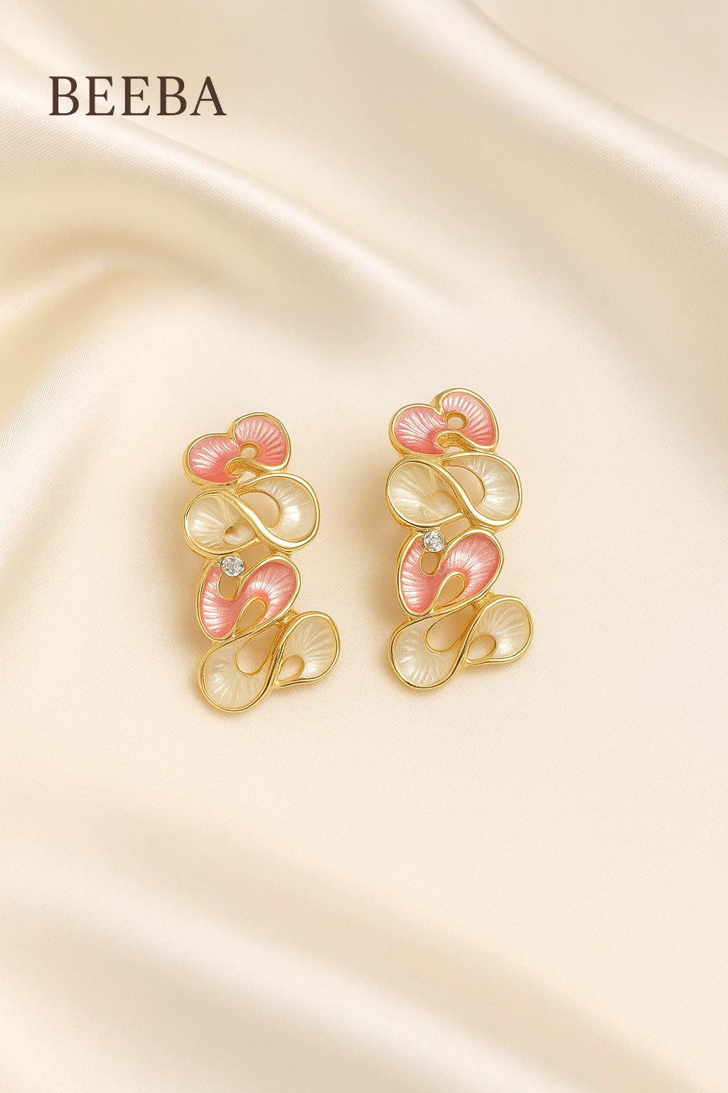 Bloome blush swirl earring